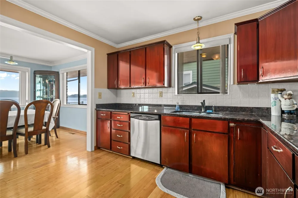 3962 Saltspring Drive Ferndale, WA 98248