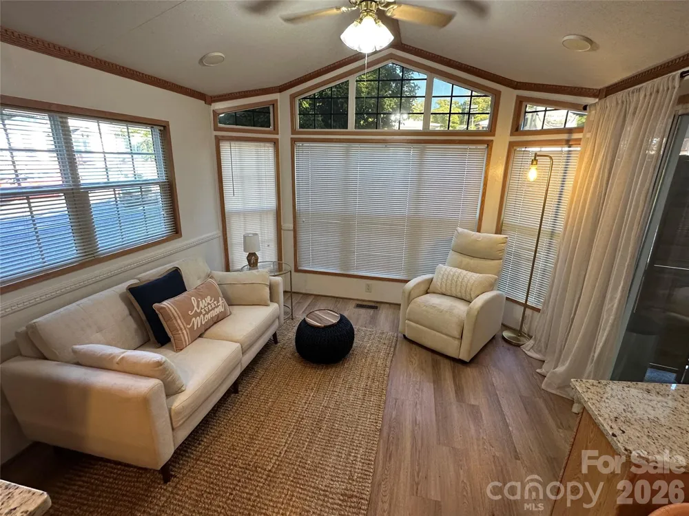 114 Walnut Circle New London, NC 28127