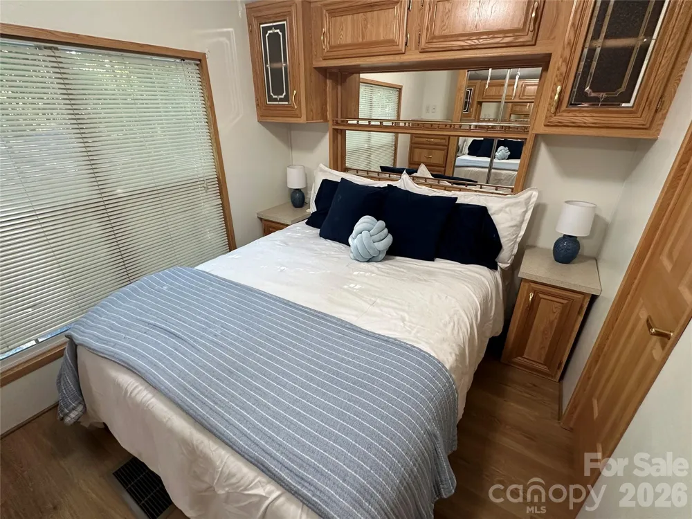 114 Walnut Circle New London, NC 28127