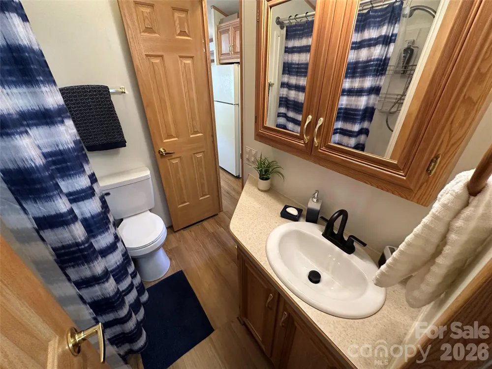 114 Walnut Circle New London, NC 28127