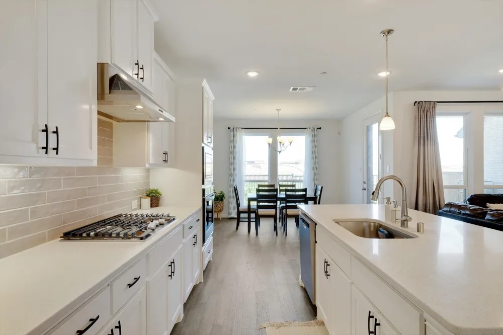 205 Somerset Drive Lewisville, TX 75056