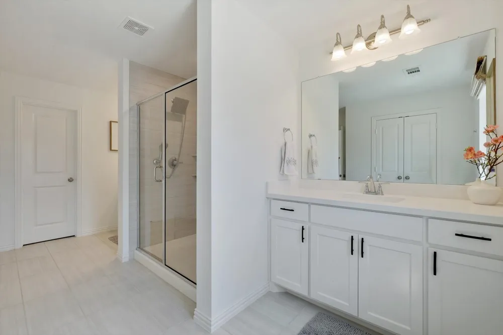 205 Somerset Drive Lewisville, TX 75056