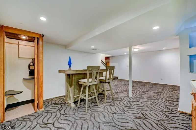416 Giles Ave Middlesex, NJ 08846