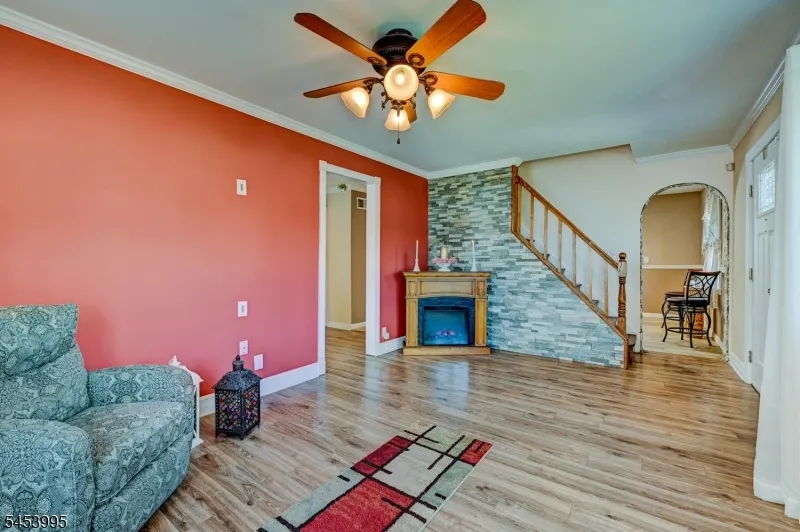 416 Giles Ave Middlesex, NJ 08846