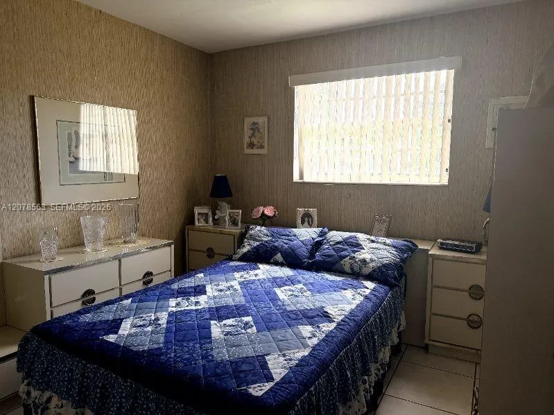 1340 W 36th St Hialeah, FL 33012