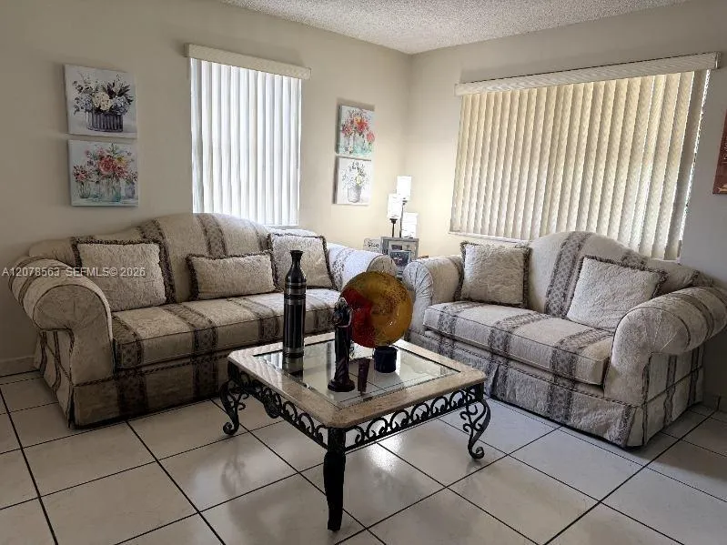 1340 W 36th St Hialeah, FL 33012