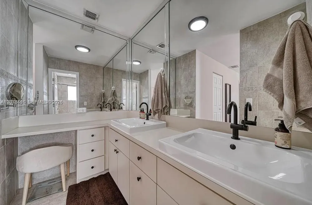 13267 SW 9th Ln Miami, FL 33184