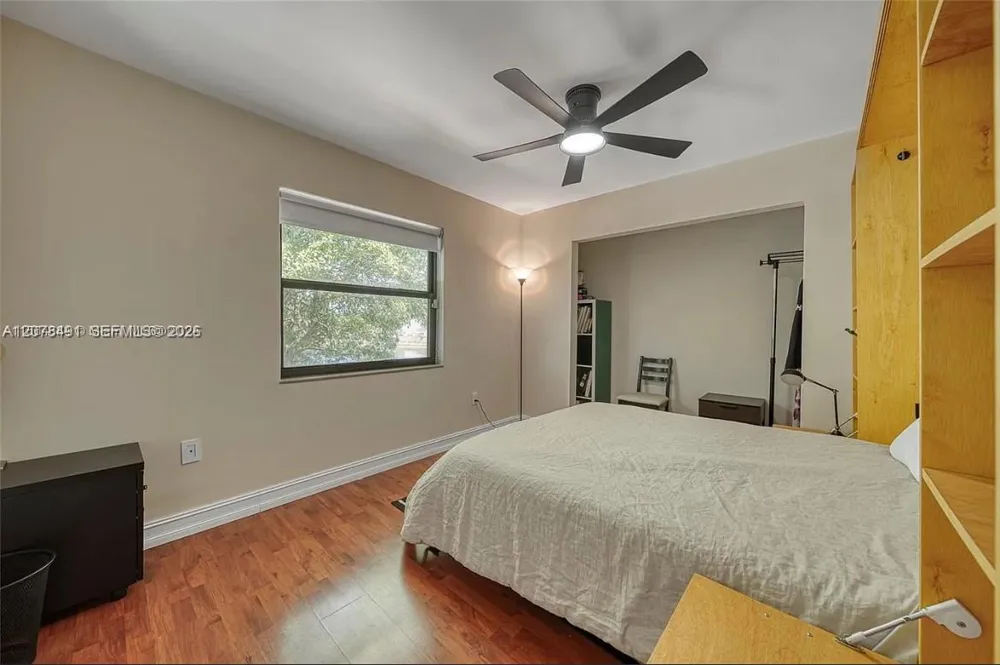 13267 SW 9th Ln Miami, FL 33184