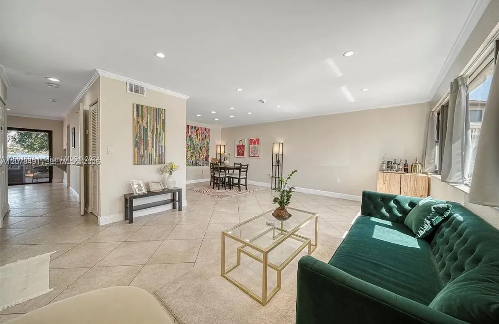 13267 SW 9th Ln Miami, FL 33184