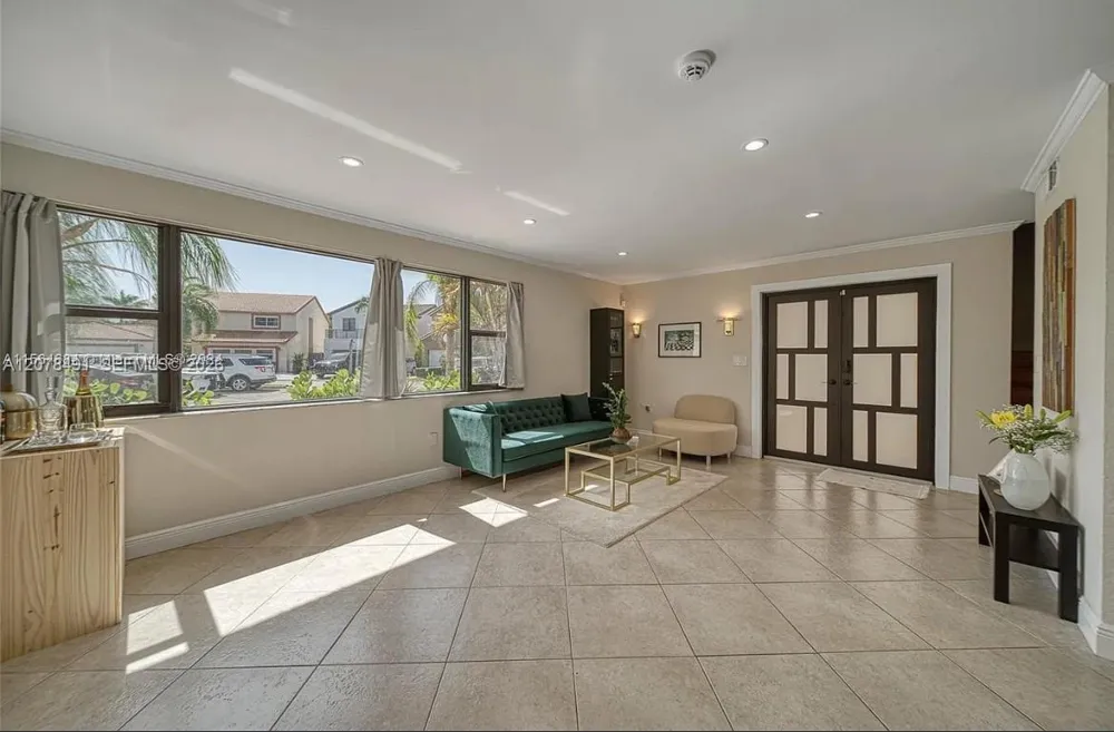 13267 SW 9th Ln Miami, FL 33184