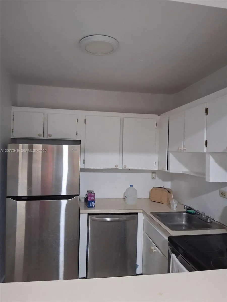 8990 SW 24th St #226 Miami, FL 33165
