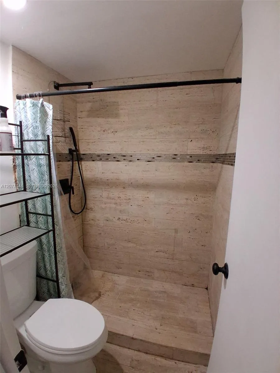 8990 SW 24th St #226 Miami, FL 33165