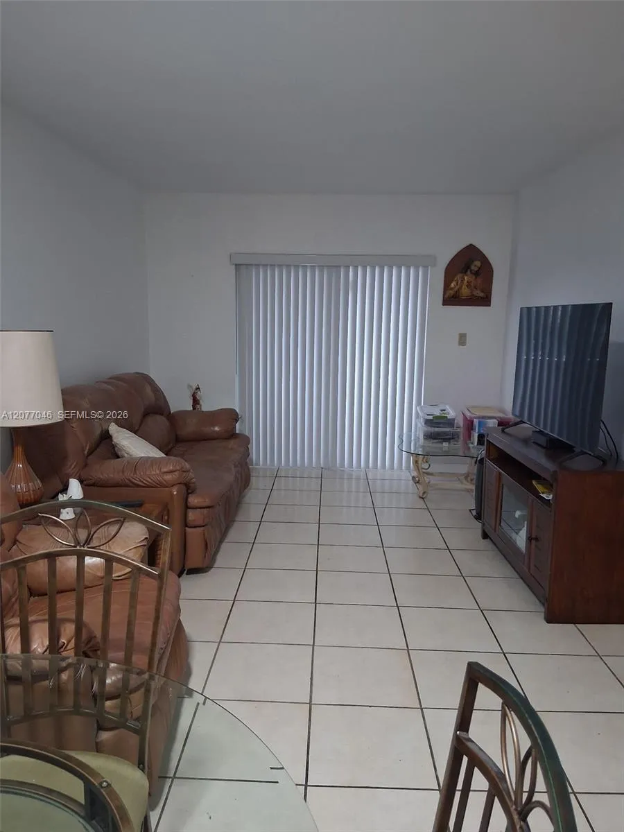 8990 SW 24th St #226 Miami, FL 33165