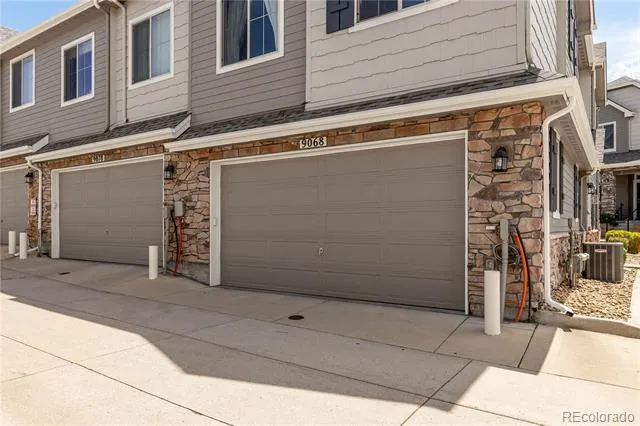 9068 E Phillips Drive Englewood, CO 80112