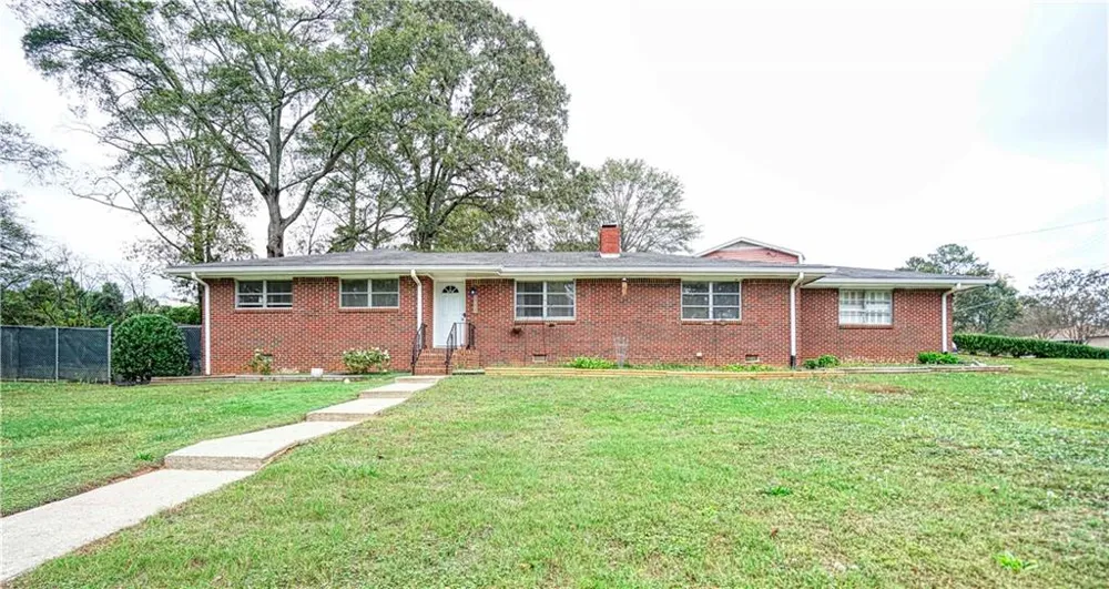 680 Sherwood Drive Jonesboro, GA 30236