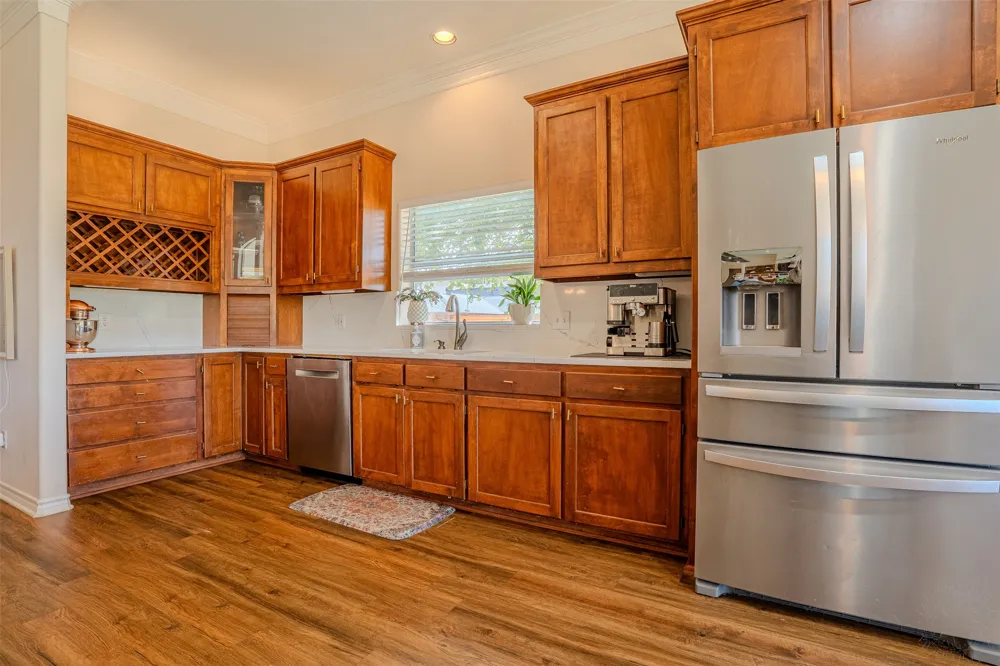 9210 Ravenswood Road Granbury, TX 76049