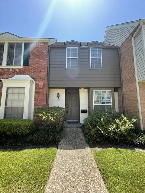 13278 Trail Hollow Drive