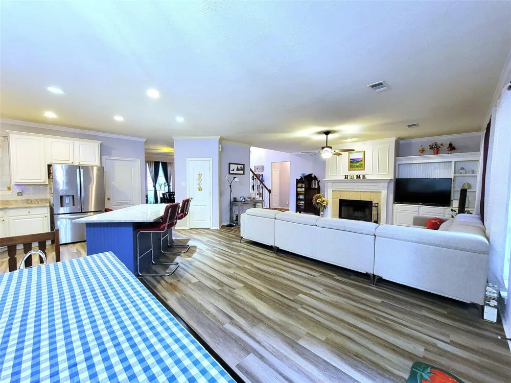 18402 Spinner Court Drive Humble, TX 77346