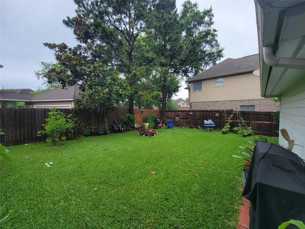 18402 Spinner Court Drive Humble, TX 77346