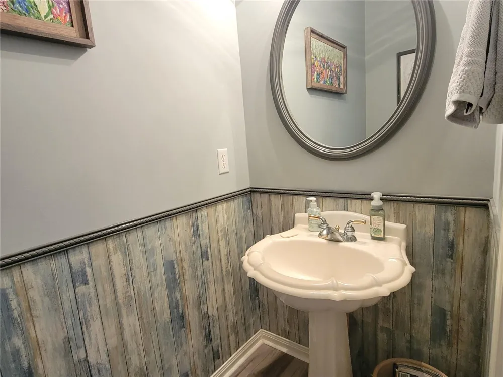18402 Spinner Court Drive Humble, TX 77346