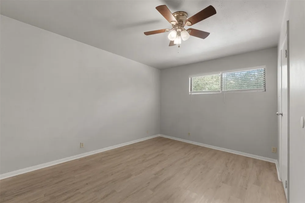 5 Top Flite Lane Trinity, TX 75862