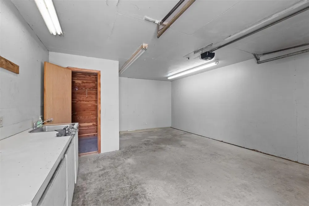 5 Top Flite Lane Trinity, TX 75862