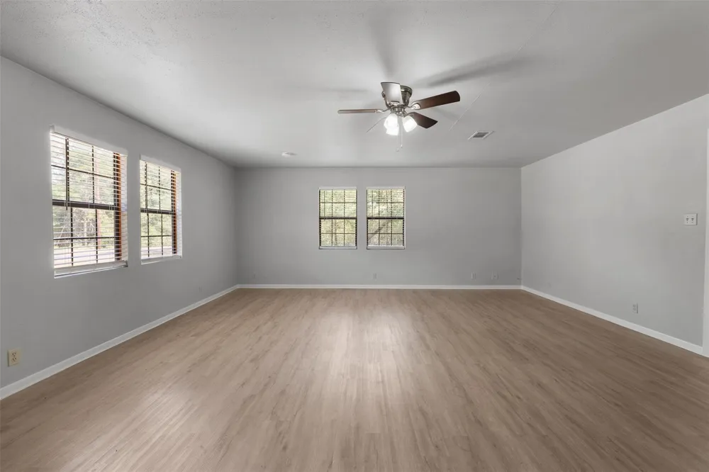 5 Top Flite Lane Trinity, TX 75862