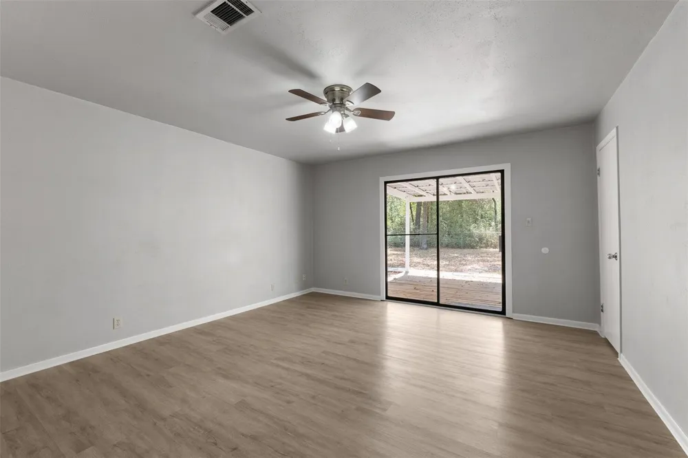5 Top Flite Lane Trinity, TX 75862