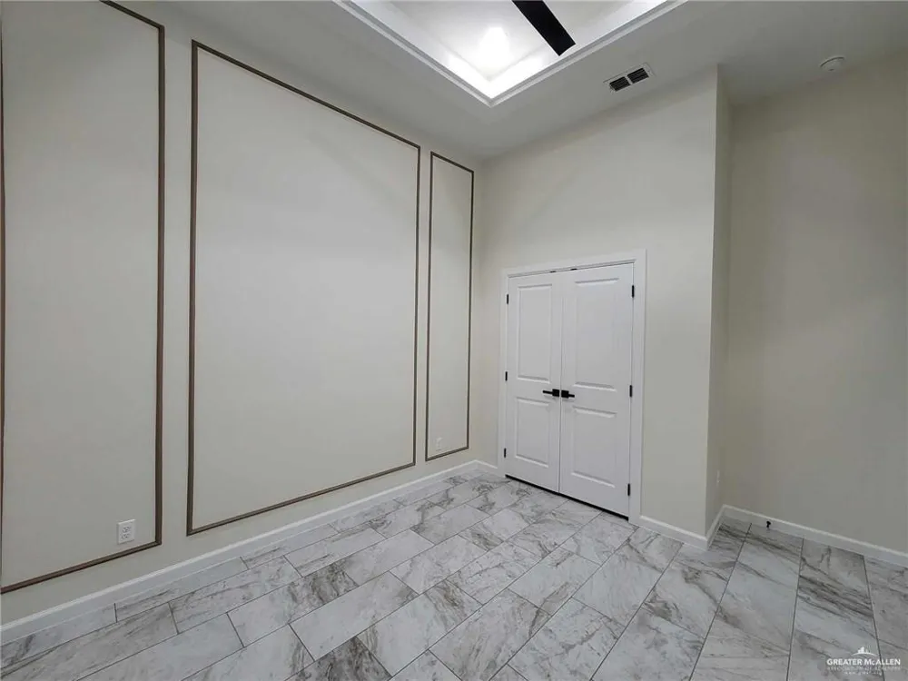 729 Saint Vincent Drive Alamo, TX 78516