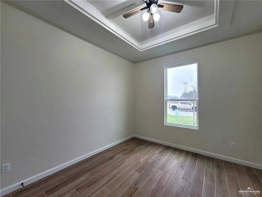 729 Saint Vincent Drive Alamo, TX 78516
