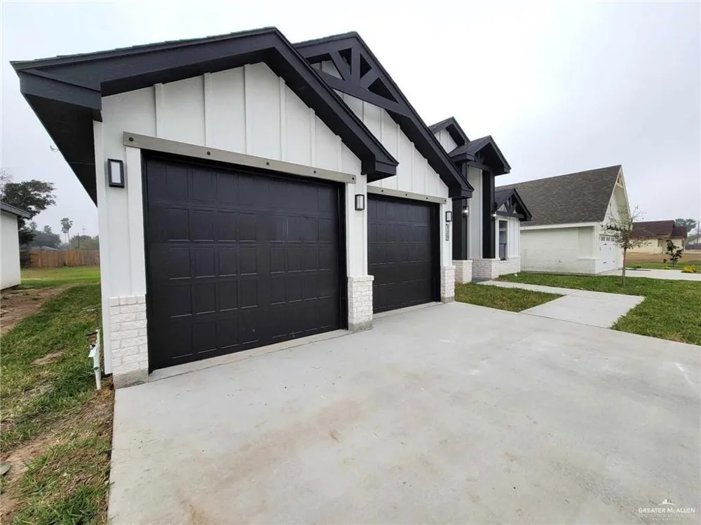 729 Saint Vincent Drive Alamo, TX 78516