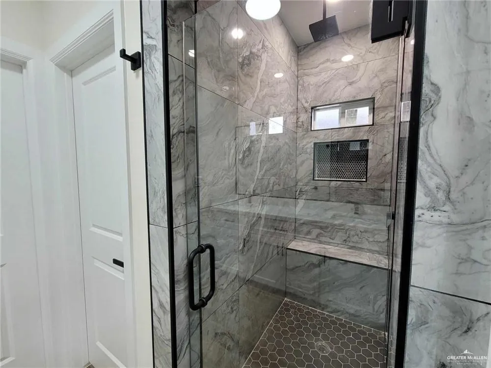 729 Saint Vincent Drive Alamo, TX 78516