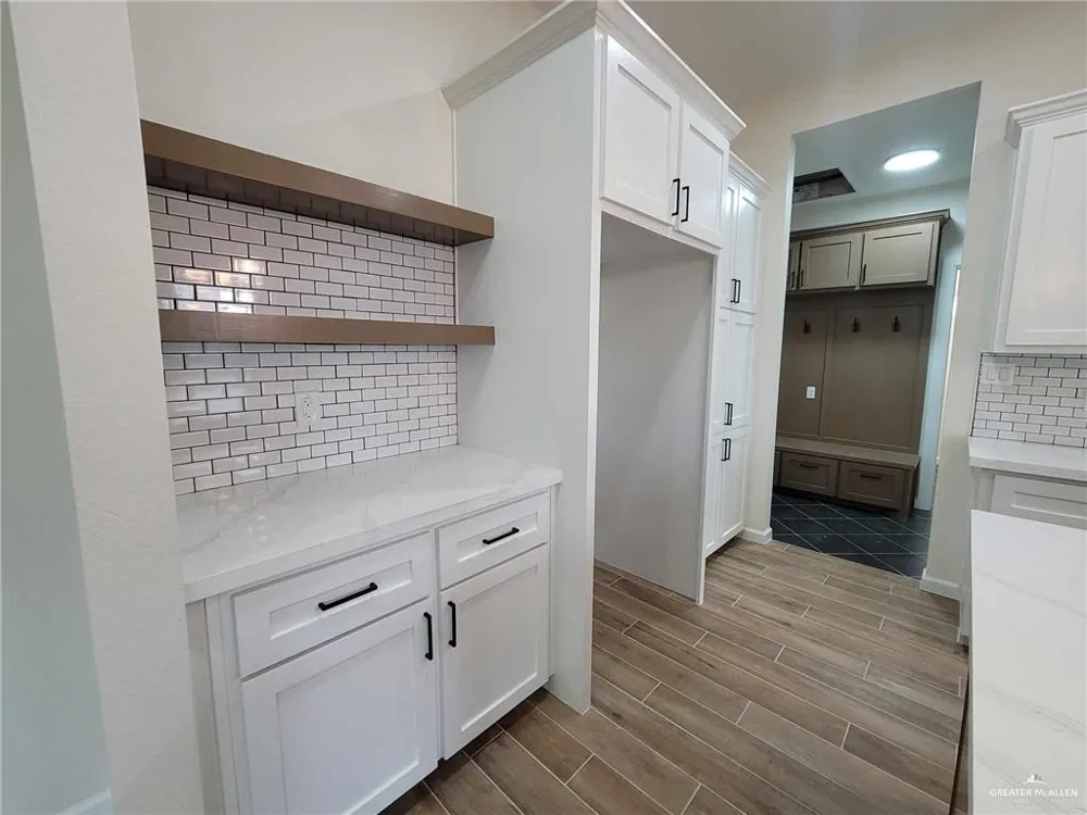 729 Saint Vincent Drive Alamo, TX 78516