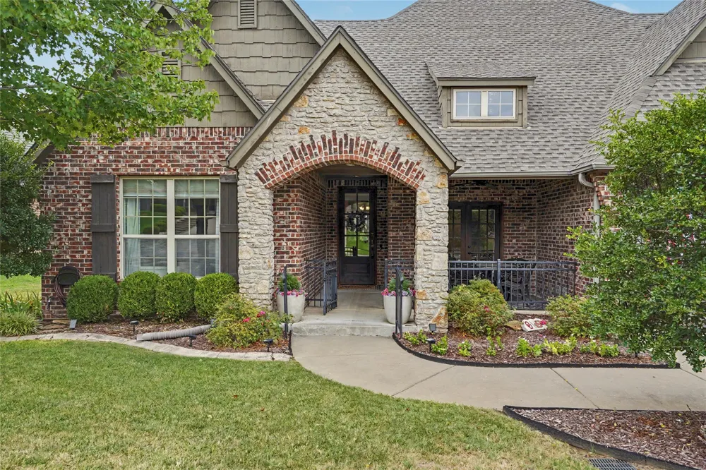 315 E 125th Court S Jenks, OK 74037