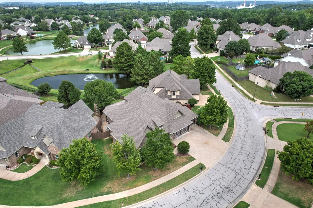 315 E 125th Court S Jenks, OK 74037