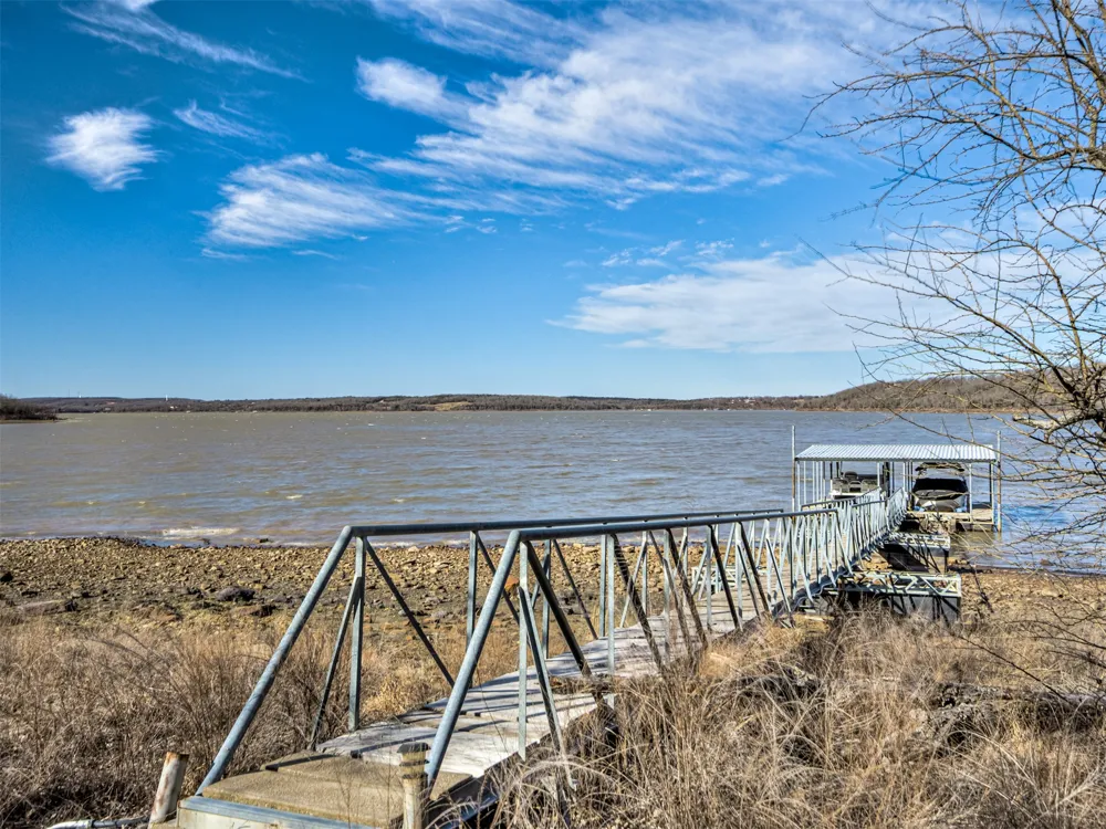1656 McNally Road Eufaula, OK 74432