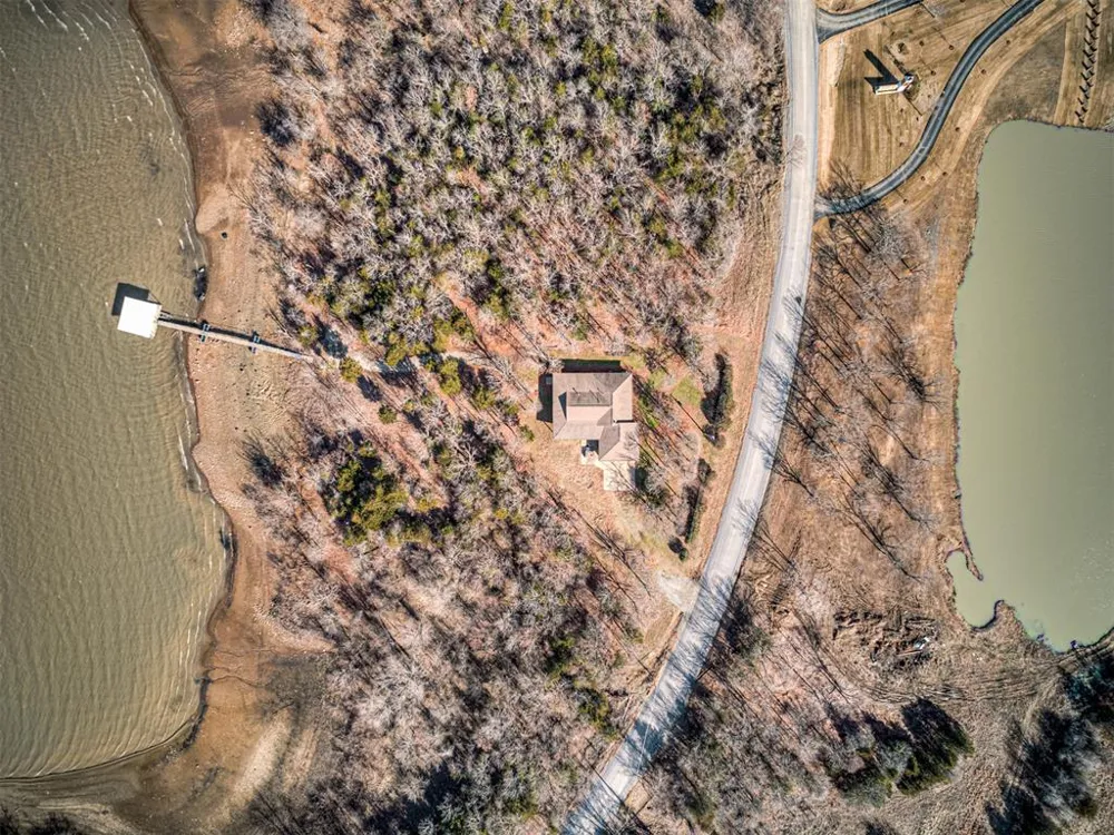 1656 McNally Road Eufaula, OK 74432