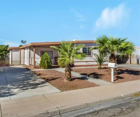 4890 Vista Flora Way