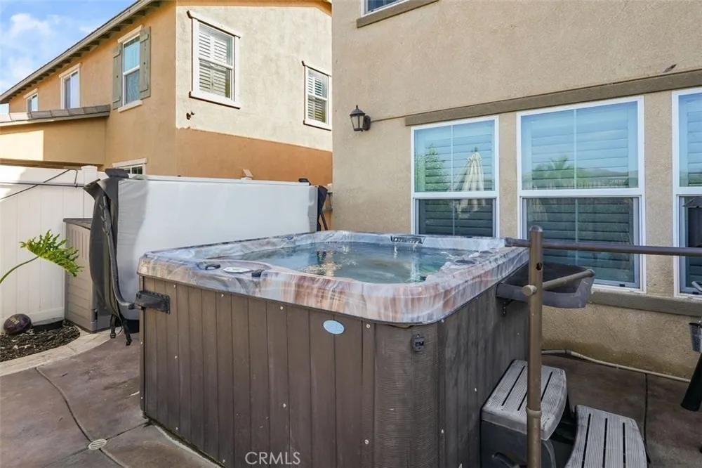 4182 Cypress Circle Lake Elsinore, CA 92530