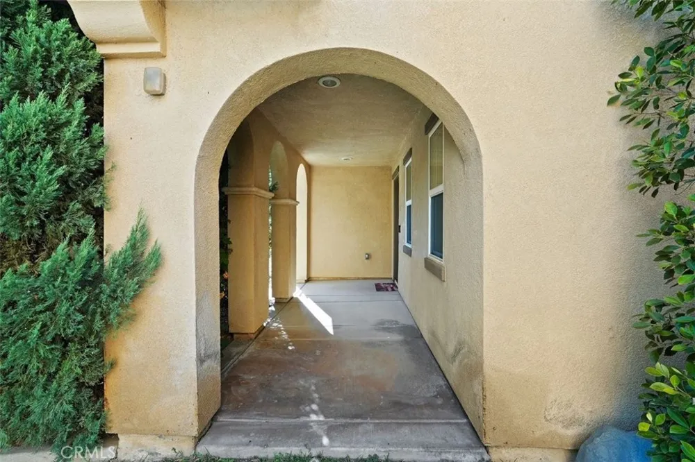 4182 Cypress Circle Lake Elsinore, CA 92530