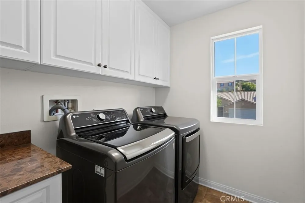 4182 Cypress Circle Lake Elsinore, CA 92530