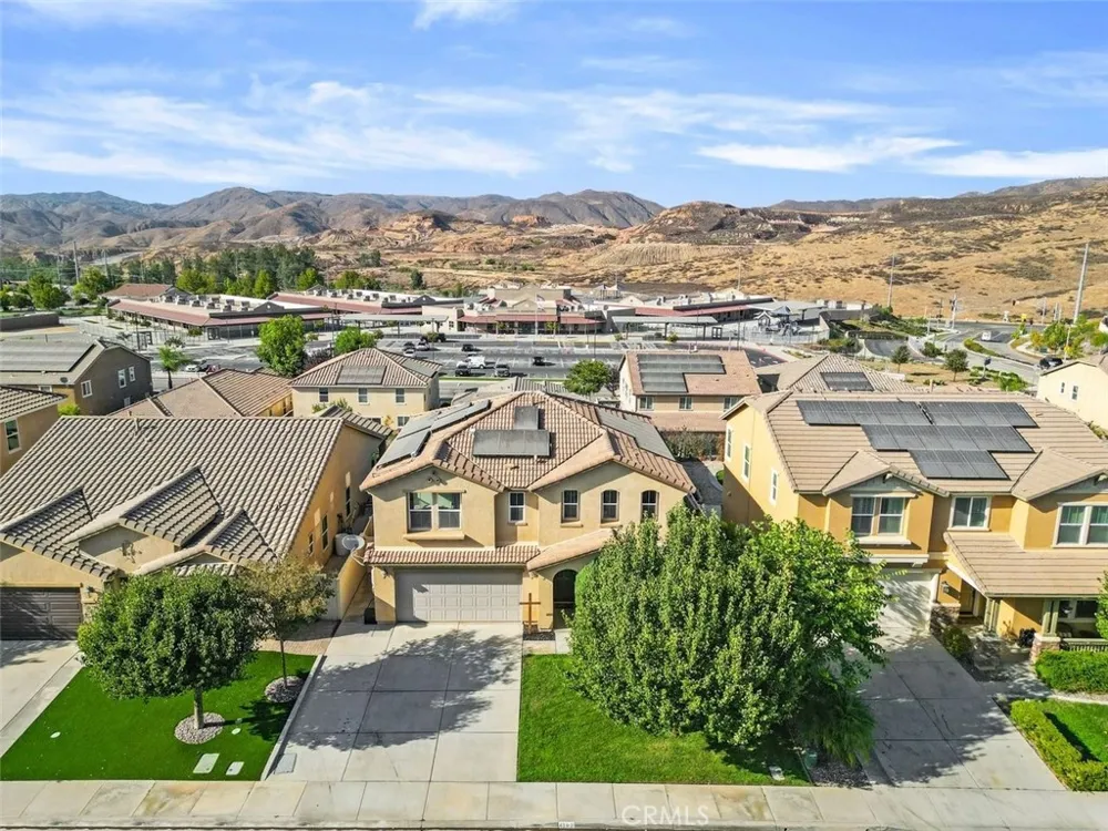 4182 Cypress Circle Lake Elsinore, CA 92530