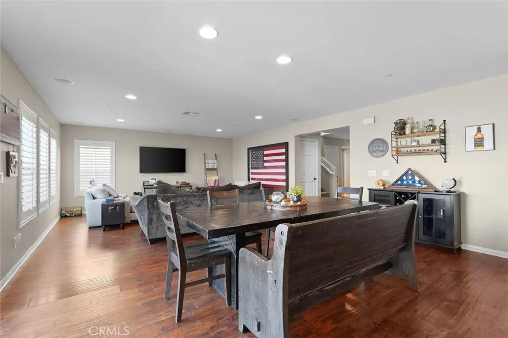 4182 Cypress Circle Lake Elsinore, CA 92530