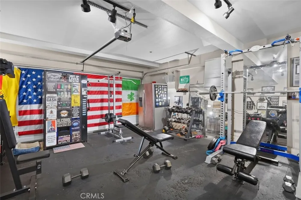4182 Cypress Circle Lake Elsinore, CA 92530