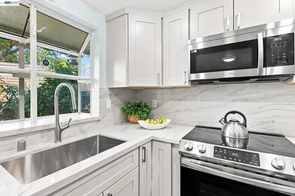 1085 Rymar Way San Jose, CA 95133