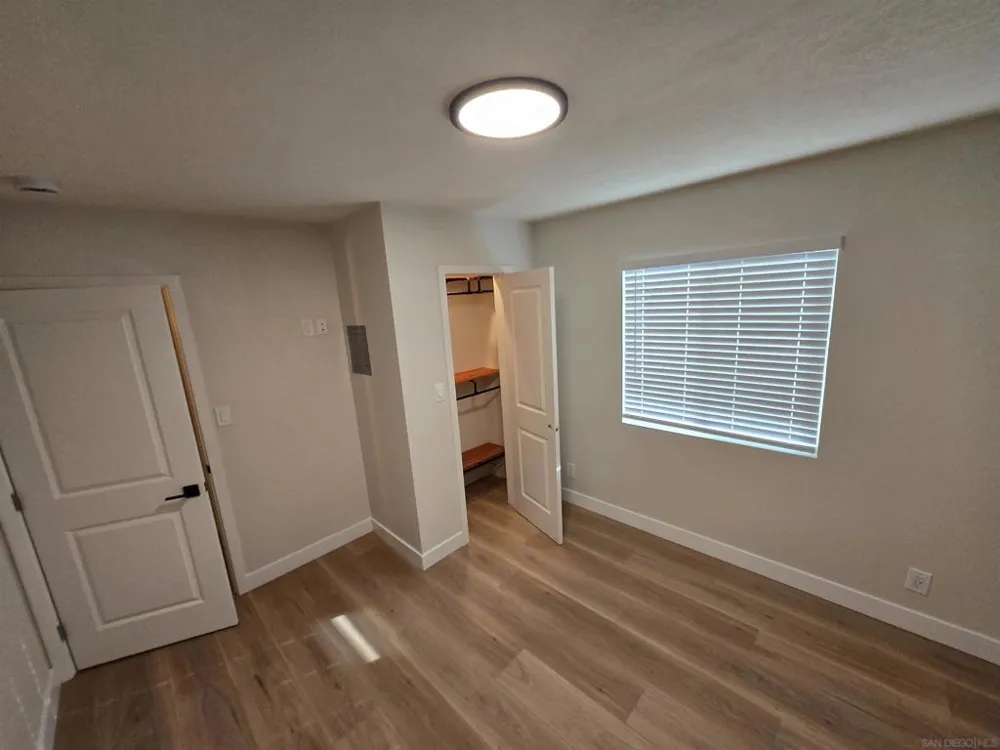 2132 E 5th ST National City, CA 91950
