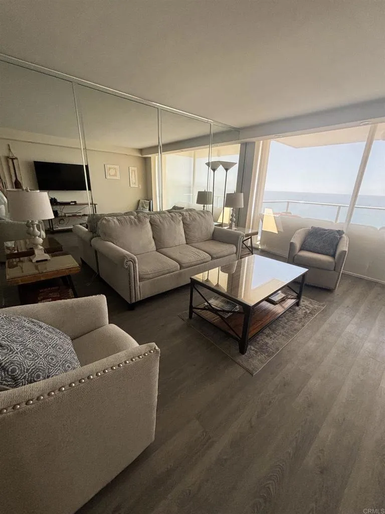 1830 Avenida Del Mundo #1006 Coronado, CA 92118