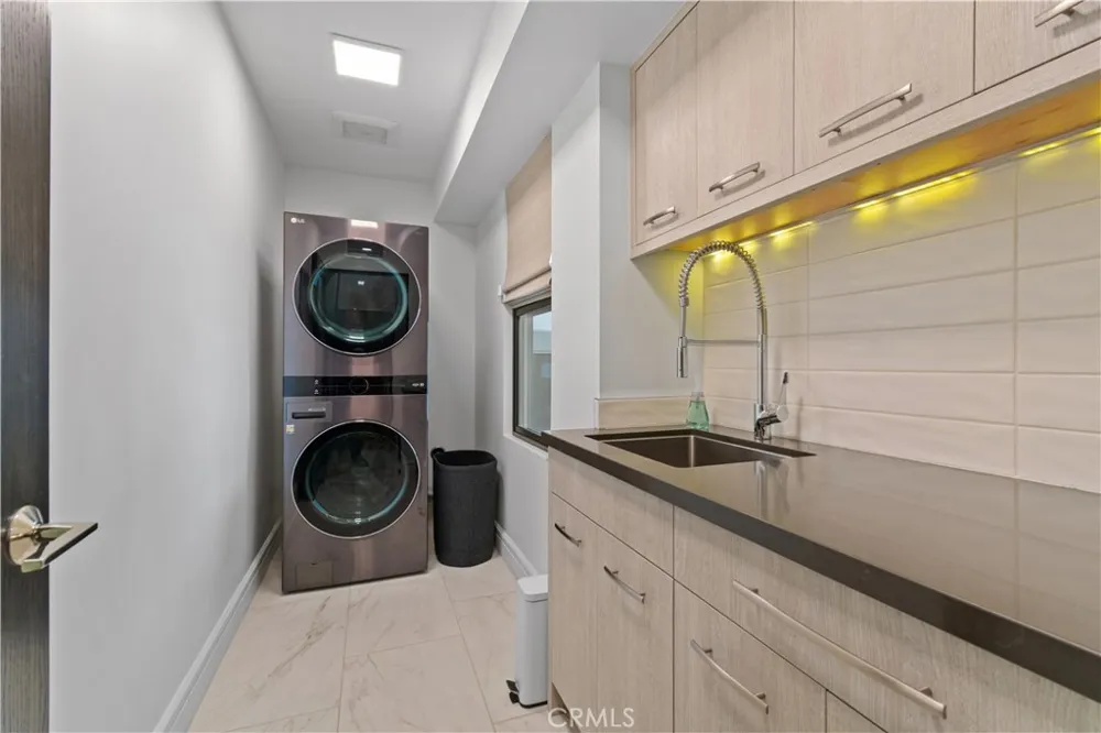802 Bard Hermosa Beach, CA 90254
