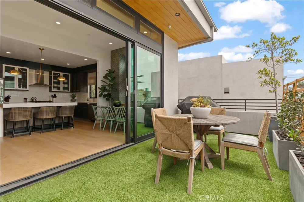 802 Bard Hermosa Beach, CA 90254