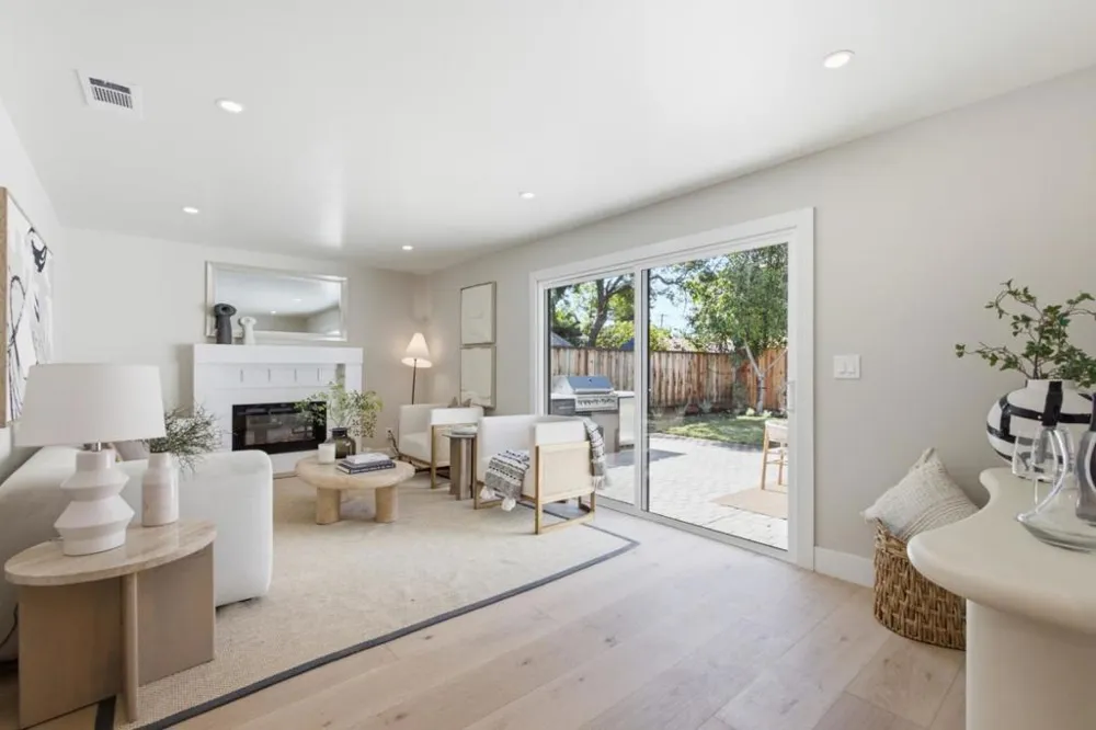 359 Penn Way Los Gatos, CA 95032